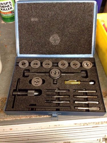 Greenfield tap and die   md.# a 1-1/2 tap and die set for sale