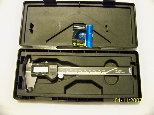 Mitutoyo 6-inch absoulte digimatic digital caliper with case new for sale