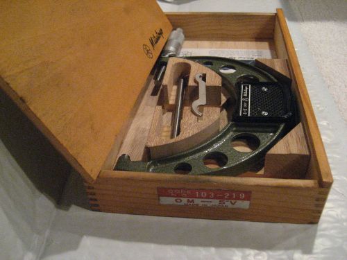 Machinists  micrometer  4&#034;-5&#034; mitutoyo #103-219 .0001&#034; w/wood case and tools for sale