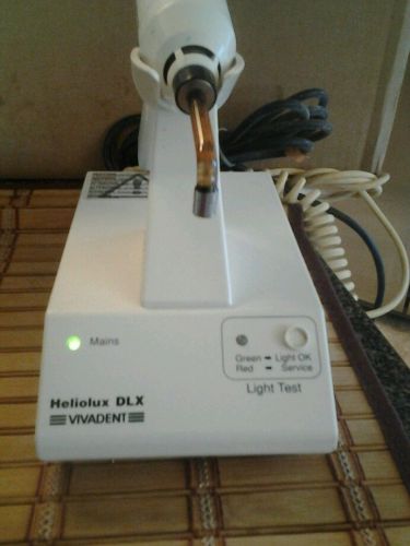 Helioulux DLX curing ligjt from Vivadent