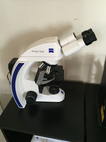 Leica  Primo Star Microscope