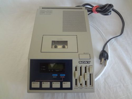 Used Sony BM-815 Micro Cassette Transcriber, screen does not work.