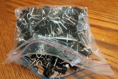 LOT OF 100 SMALL BINDER CLIPS BLACK 3/4&#034;