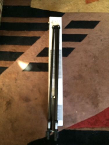 Ghent 3 Leg Telescoping Aluminum Easel - Black Free Shipping