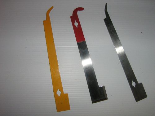 Heavy duty hive tool your choice of one out of the 3 pictured. Get yours today.