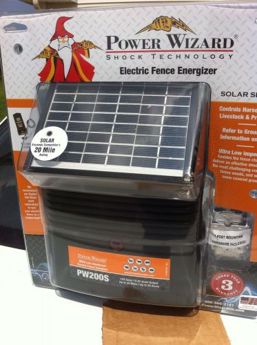 solar electric fence charger energizer 12 volt  power wizard PW200S