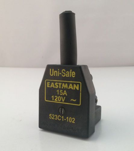 Eastman UniSafe Fabric Cutting Machine Female Plug Attachment 120V 15A 523C1-102
