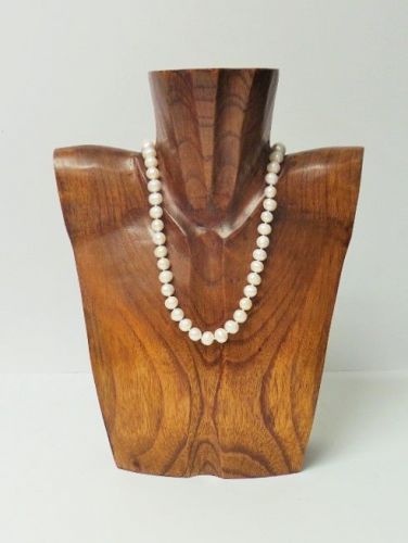 High Quality Wood Necklace Display