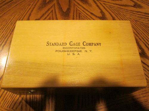.STANDARD GAGE COMPANY INCORPORATED POUGHKEEPSIE, N.Y. USA WOODEN BOX- DOVETAIL