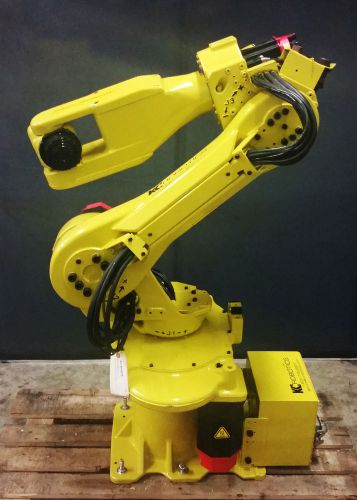 Fanuc arcmate 100i robot and r-j2 controller for sale