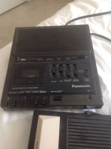 Panasonic RR-930 microcassette  tape transcriber w/foot pedal