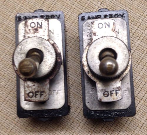 Two Vintage Toggle Switches C – H Ul Listed 1/2 H P Ac Dc 6 Amps 250 Volts
