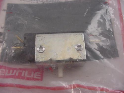 Maytag DE906 Door Switch 301336  302455   Ships Same Day of Purchase
