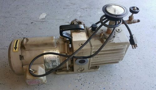 3837  leybold trivac d4a dual stage rotary vane pump for sale