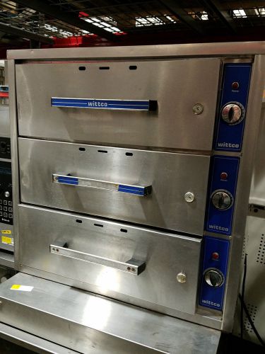 Wittco 3 drawer warmer model # 200-3r for sale