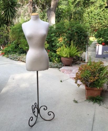 Female Mannequin dress form scrolled metal base top display mannequin Vintage