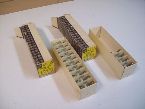 ALLEN-BRADLEY 1492-CE6 TERMINAL BLOCK FUSE CLIPS SER. A - LOT OF 2 - FREE SHIP