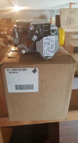 York Once Source S1-32537426000 1/2&#034; Natural Gas Valve NEW!!