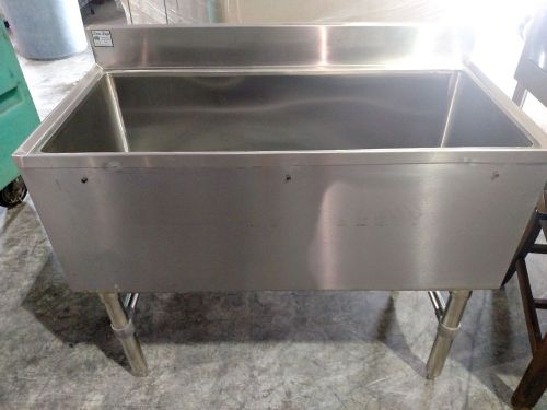 Klingers IC-1836 Underbar Ice Chest, 36&#034;W X 18&#034;D x 25&#034;H, 18/304 stainless steel