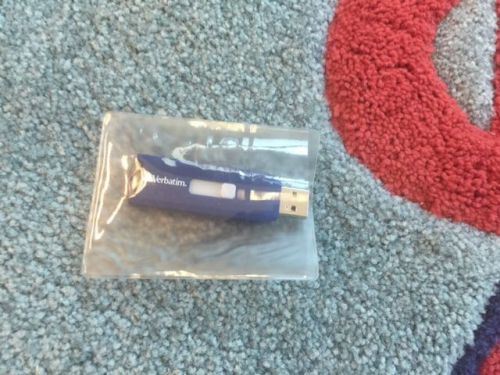 2 New 2GB Verbatim Swivel Blue USB, #97086 in Mini Vinyl Sleeve JS18F