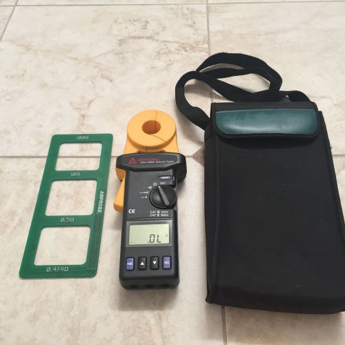 AMPROBE DGC-1000A CLAMP-ON EARTH GROUND OHM AMP RESISTANCE METER TEST TESTER.