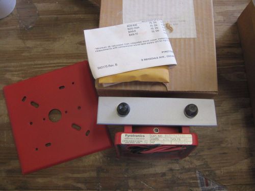 Pyrotronics CDS-24 6&#034; Bell w/Chime and Wall Plate Fire Alarm Device 24VDC NIB JS