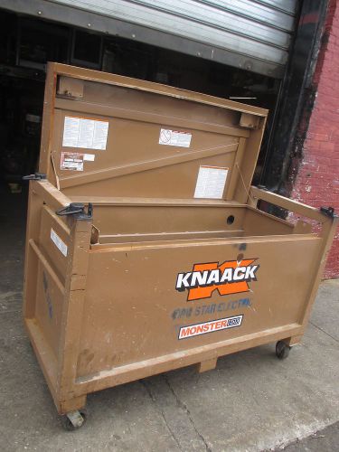Knaack 1010 heavy lifting jobsite chest gang box 36&#034;x30&#034;x66&#034;  4 point lift frame for sale