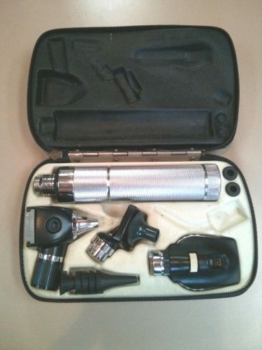 Welch Allyn Diagnostic Set Kit with Otoscope Ophthalmoscope Nasal NEW Battery