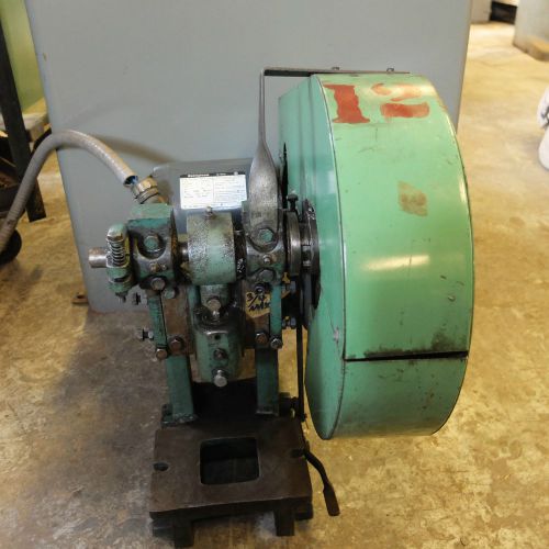 2 Ton Benchmaster Fixed Bed Press, Model 143,