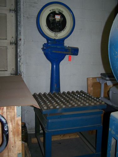 VINTAGE TOLEDO 1000 LB INDUSTRIAL FACTORY DIAL SCALE ON STAND--SHIPPING FREIGHT