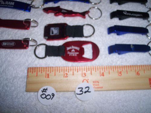 32 MIX ODD AND ENDS KEY CHAINS WHOLESALE BULK LOT DEAL LOOK W/PRINT
