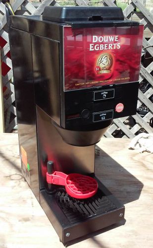 Douwe Egberts liquid coffee machine C-110 - Excellent Condition!