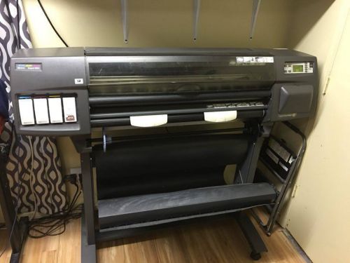 HP DesignJet 1055CM 36&#034; Large Format Rolled Plotter Printer
