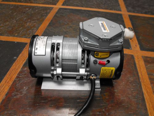 Gast compressor/ vacuum pump model 4z026, volts 115, amps 2.1, hz 60 for sale
