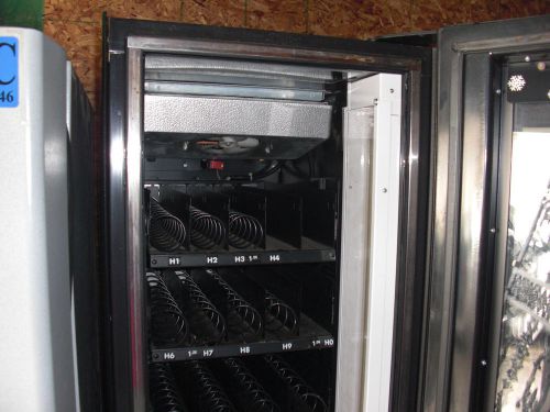 Wittern USI FSI Selectvend 3182 Frozen Food Satellite Vending Machine