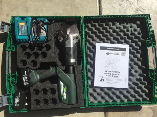 GREENLEE GATOR ESC85L 18 VOLT  CORDLESS CABLE CUTTER WORKS WELL