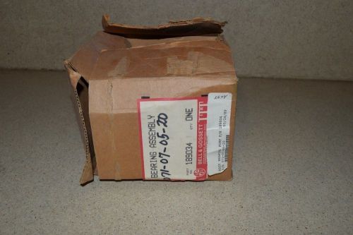 ** CARRIER ASSY BEARING PUMP P/N 189034 071-07-05-20 NEW IN BOX (5)