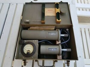 Vintage World War II Navy Wavemeter Test Set TS-212 / UPM - 2
