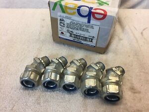 Lot of 5 Thomas &amp; Betts 5342 1/2&#034; Liquidtight Metal Conduit Connectors (2811)