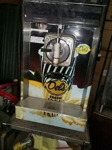 Frozen beverage machine