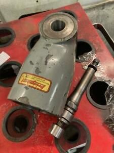 BRIDGEPORT MILLING MACHINE  RIGHT ANGLE HEAD ATTACH WITH R8  ARBOR