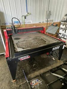 4&#039; x 4&#039; Lincoln Electric Torchmate 4400 CNC Plasma Cutter Flexcut 80, 2019