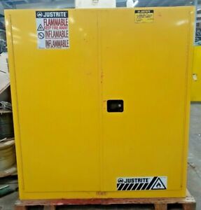 JUSTRITE FIREPROOF CABINET, 110GAL/416LITER, 899100