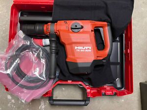 HILTI TE-50 AVR Rotary Hammer Drill Corded