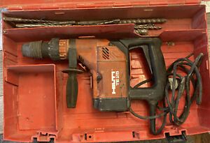 HILTI TE25 Hammer Drill in Factory Case With Drill Bits **Excellent Condition**
