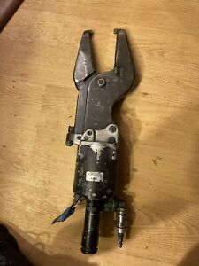American Pneumatic Tool Alligator Jaw Compression Squeeze Riveter Model 740A-5