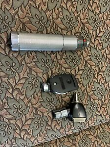 Welch Allyn 71050 Otoscope / Ophthalmoscope set with 11610 &amp; 25020 Heads