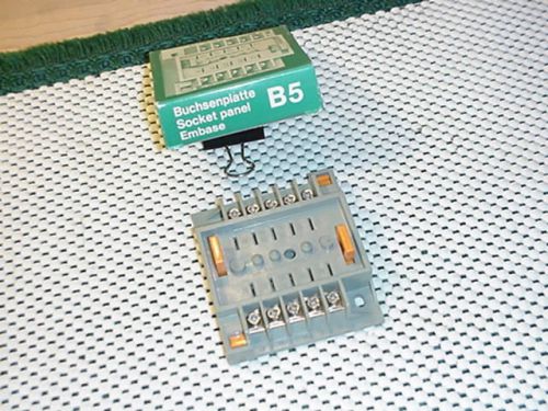 Buchsenplatte Socket Panel Embase B5 Scheicher NIB