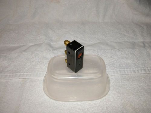 Micro switch bz-2r5551-p4 limit switch top pin plunger spdt 15 amp 250vac for sale