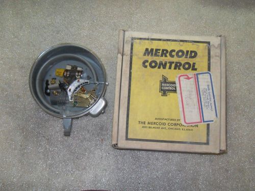 (v20) 1 new mercoid controls daf-31-3-8 pressure switch for sale